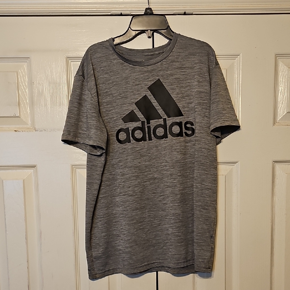 Adidas Men's Gray T-Shirt